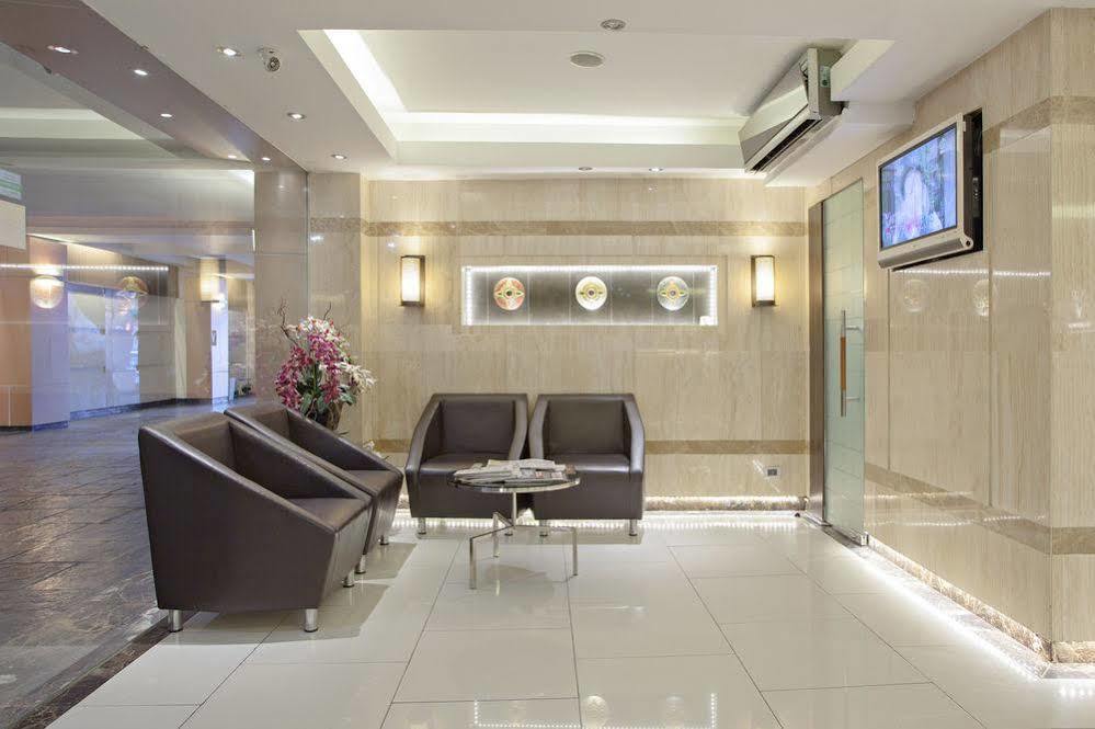 V Residence Serviced Apartment Bangkok Esterno foto
